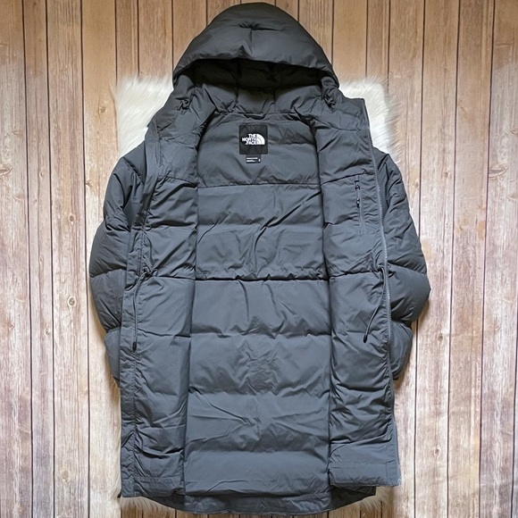 The North Face Women’s Explore Farther Parka - Picture 5 of 9